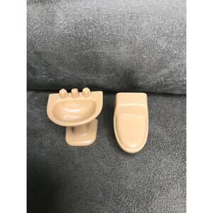 Pretend Play Toilet Sink Lavatory Dollhouse